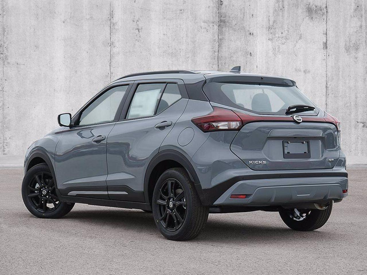2021 Nissan Kicks SR-3