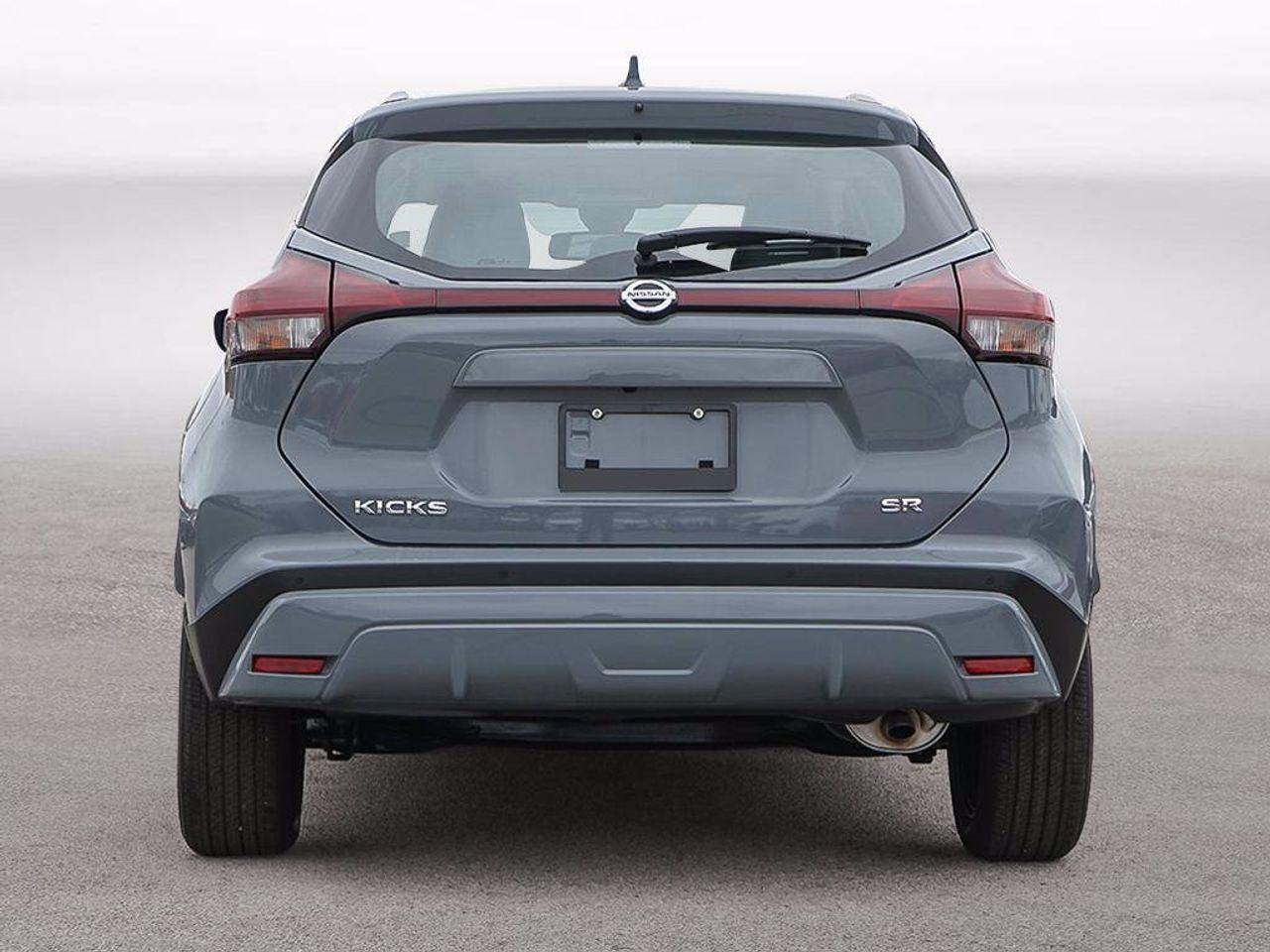 2021 Nissan Kicks SR-4