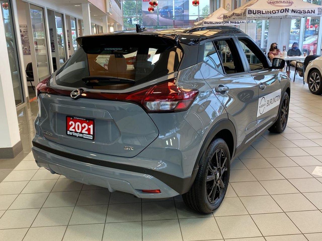 2021 Nissan Kicks SR-3