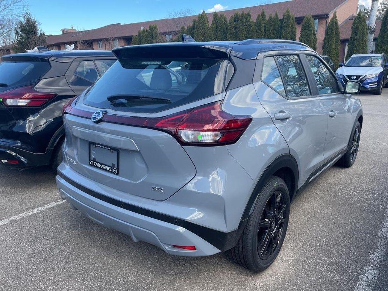 2021 Nissan Kicks SR-2