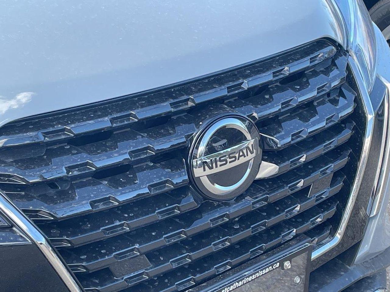 2021 Nissan Kicks SR-4