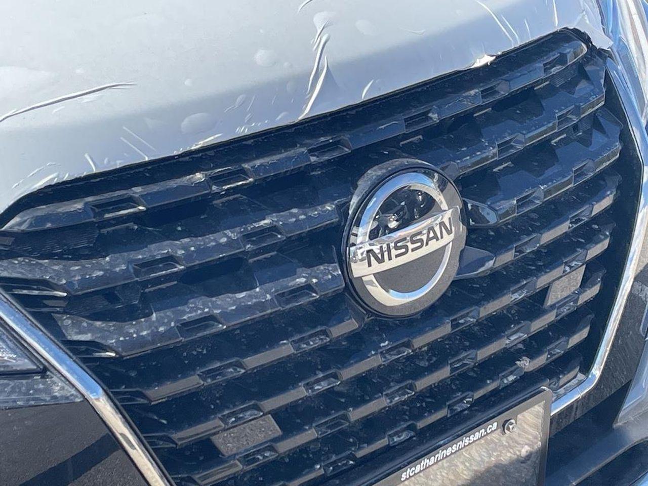 2021 Nissan Kicks SR-4