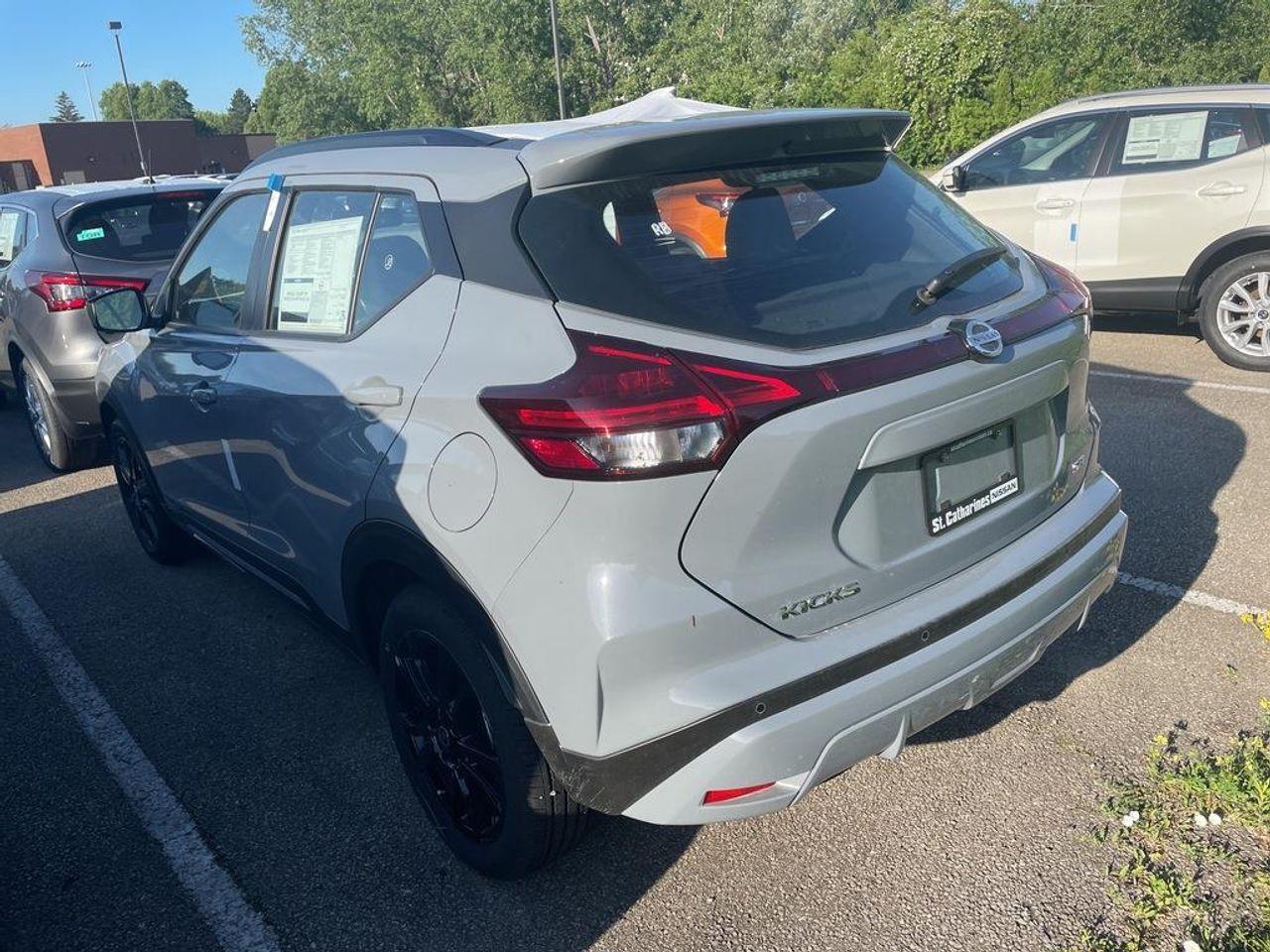 2021 Nissan Kicks SR-1