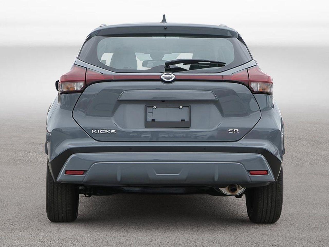 2021 Nissan Kicks SR-4