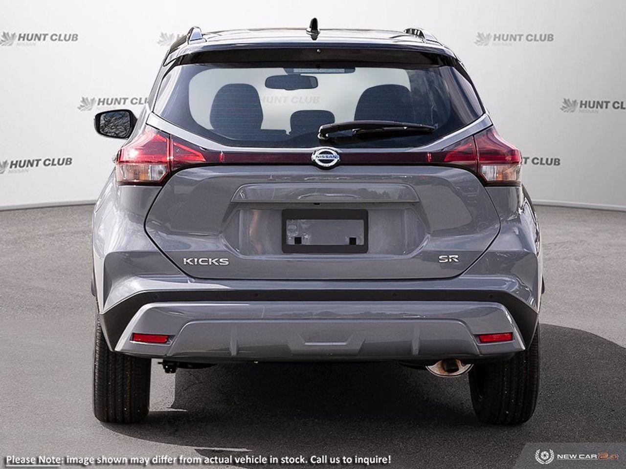 2021 Nissan Kicks SR-4