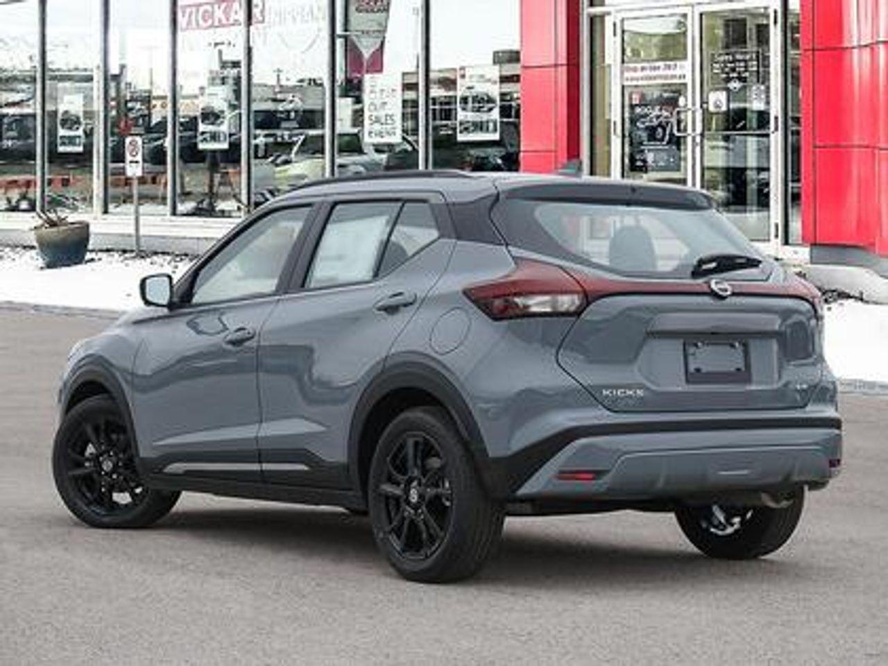 2021 Nissan Kicks SR-3