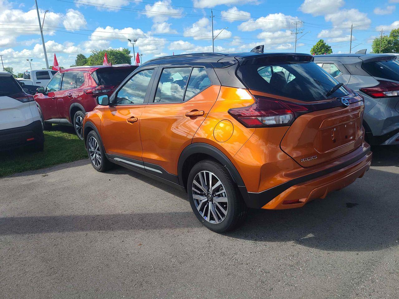 2021 Nissan Kicks SR-3