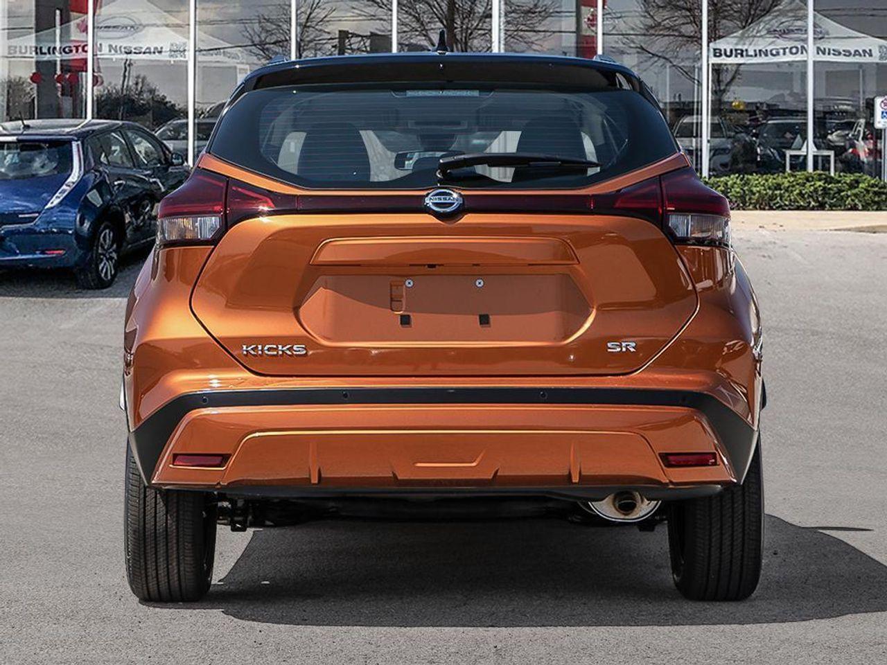 2021 Nissan Kicks SR-4