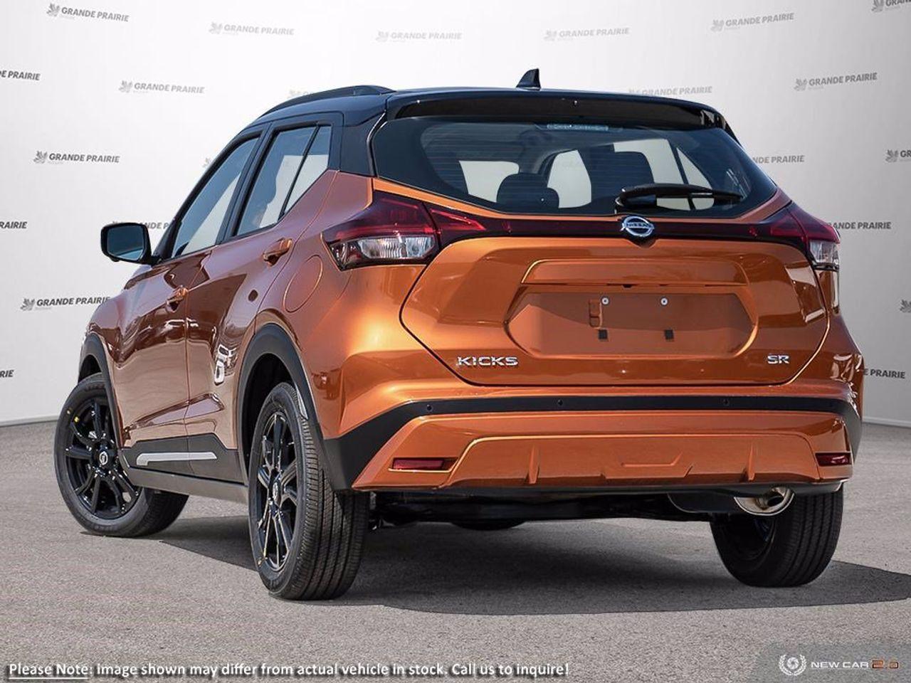 2021 Nissan Kicks SR-3