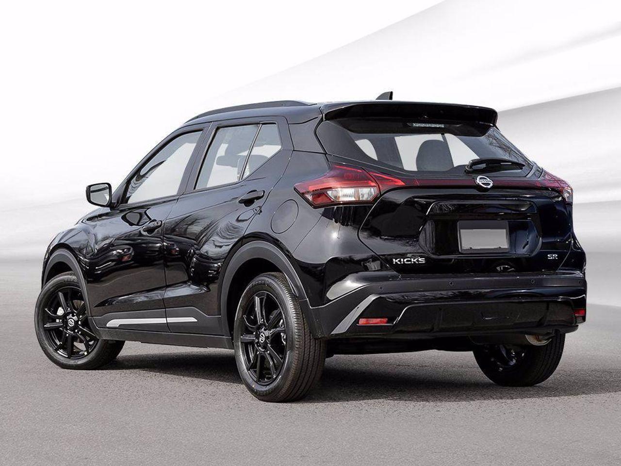2021 Nissan Kicks SR-3