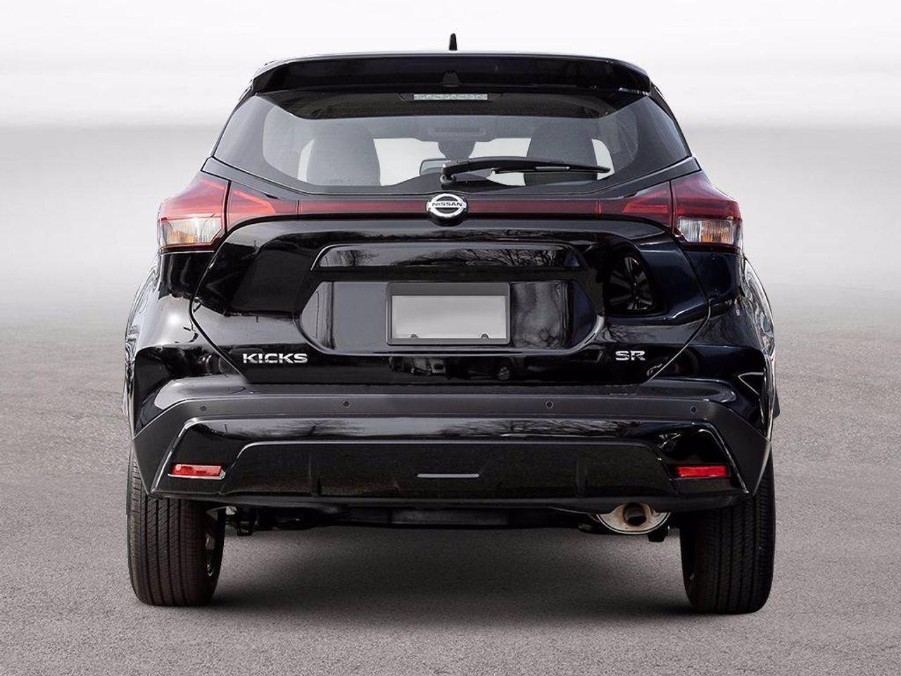 2021 Nissan Kicks SR-4
