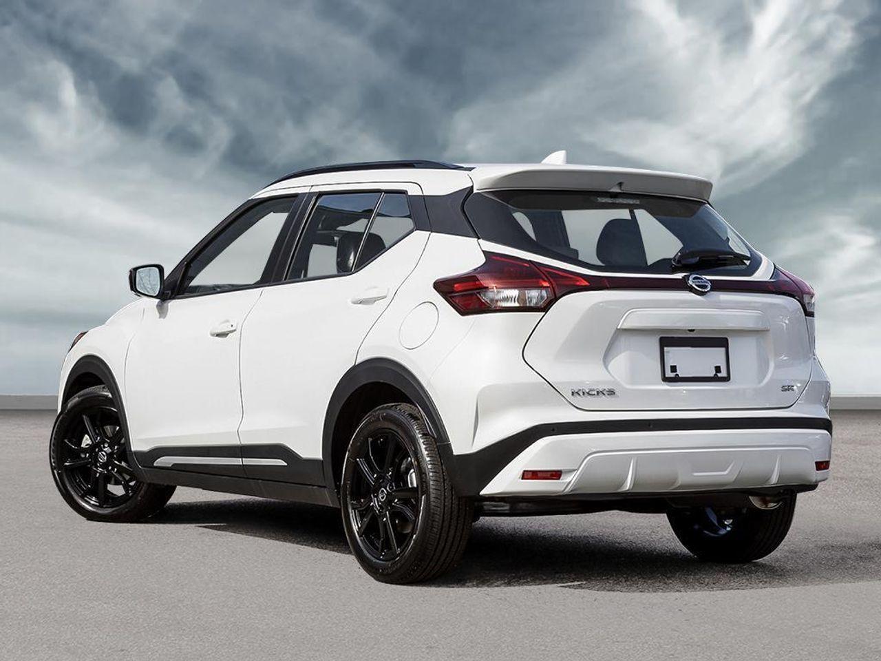 2021 Nissan Kicks SR-3