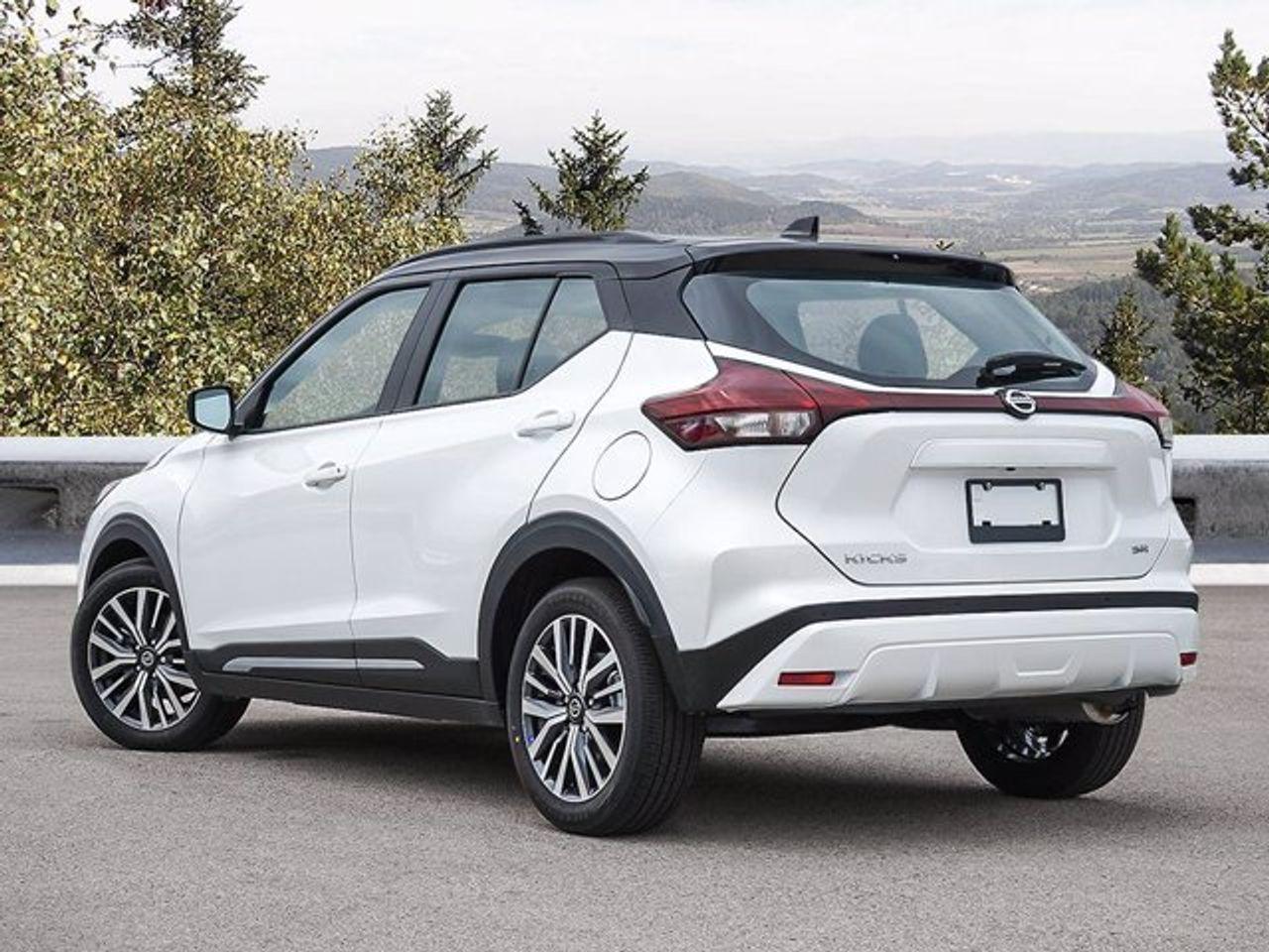 2021 Nissan Kicks SR-3