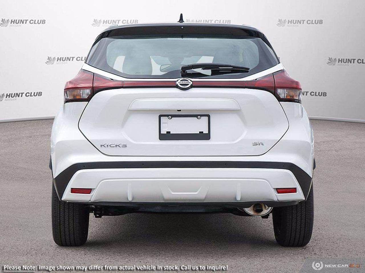2021 Nissan Kicks SR-4