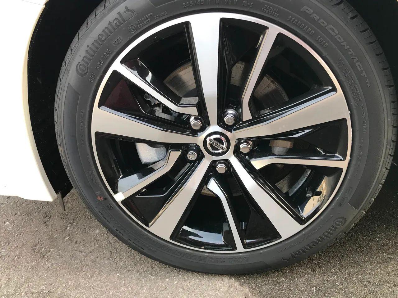 2021 Nissan Maxima SEDAN-2