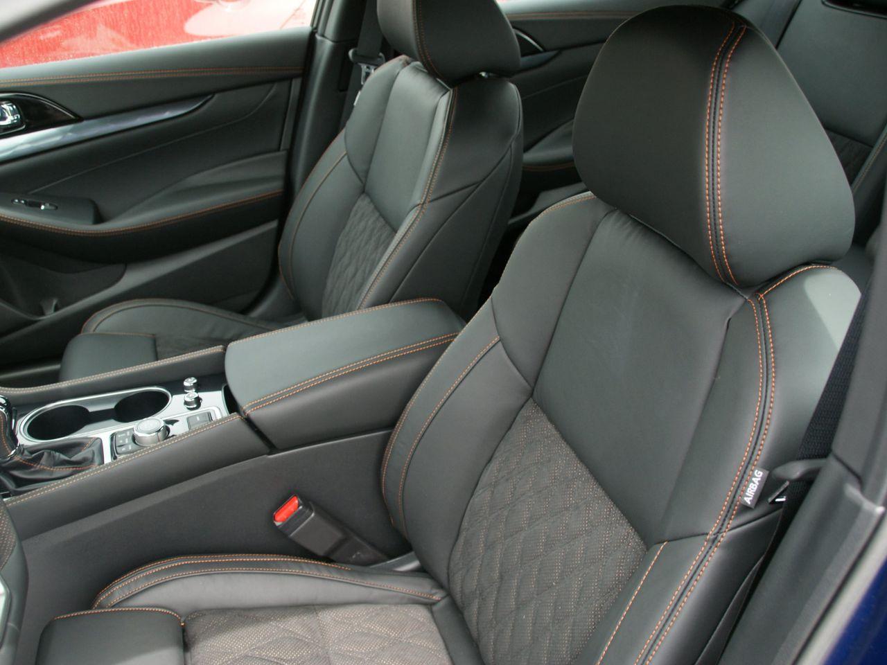 2021 Nissan Maxima SR-2