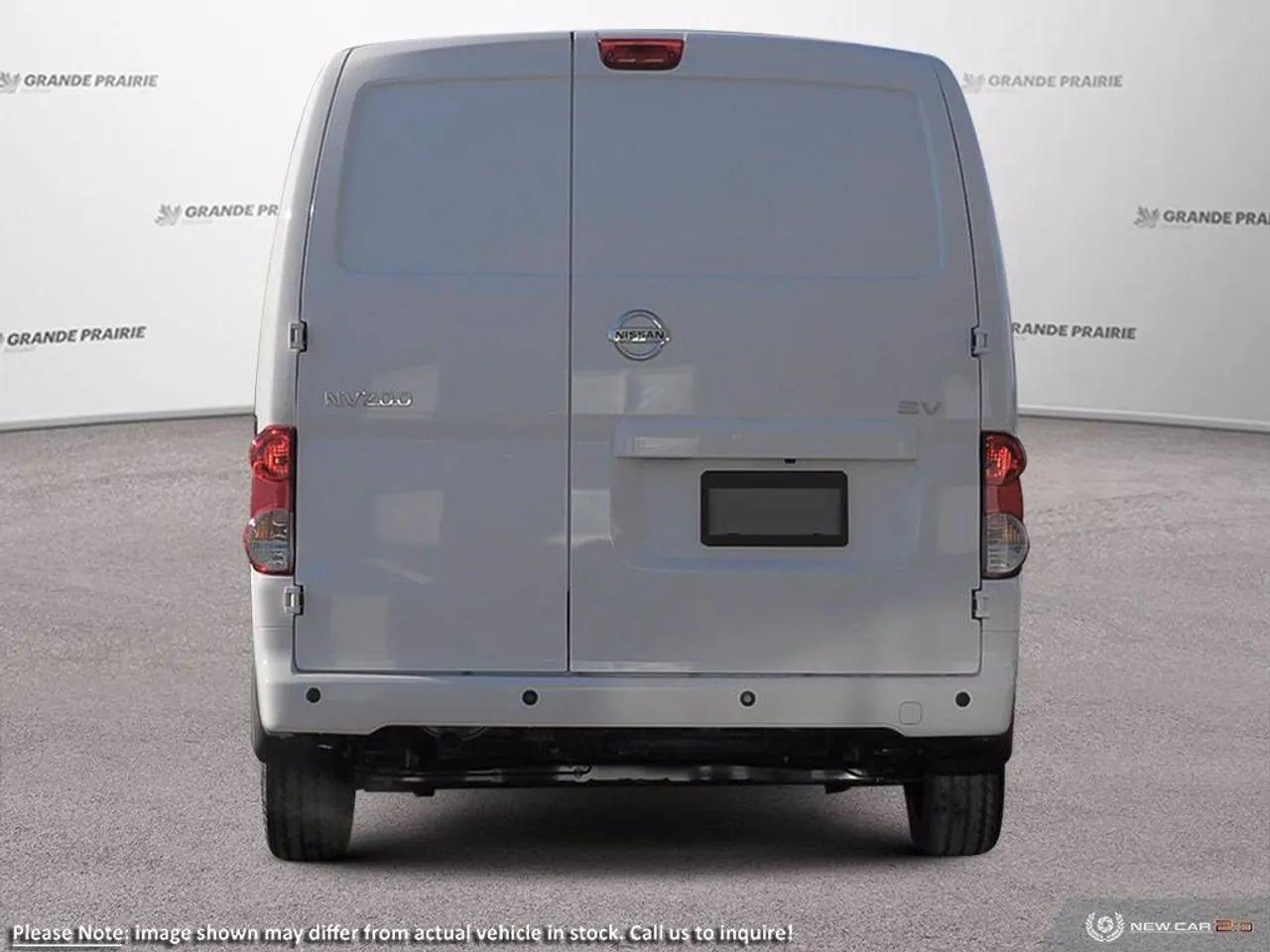 2021 Nissan NV200 S-4