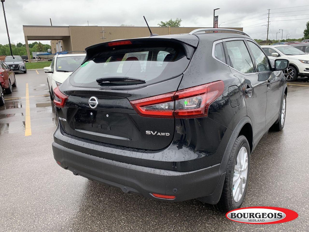 2021 Nissan Qashqai SV-2