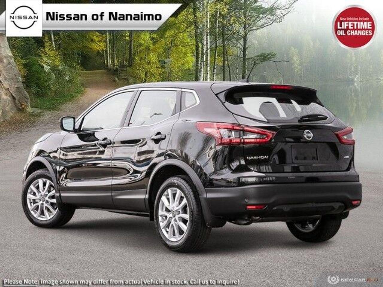 2021 Nissan Rogue Sport S-3