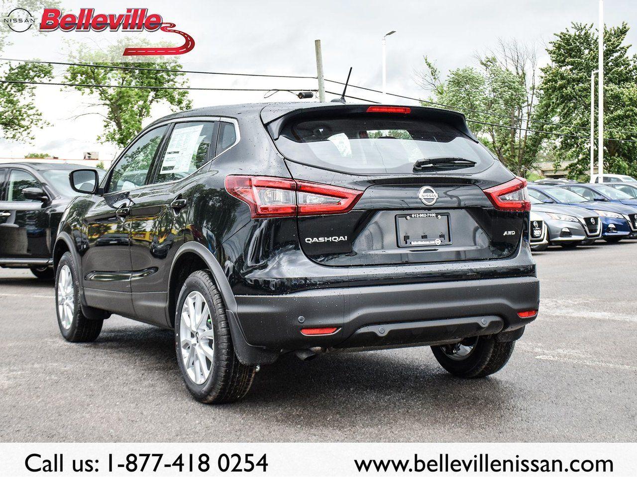 2021 Nissan Rogue Sport S-4
