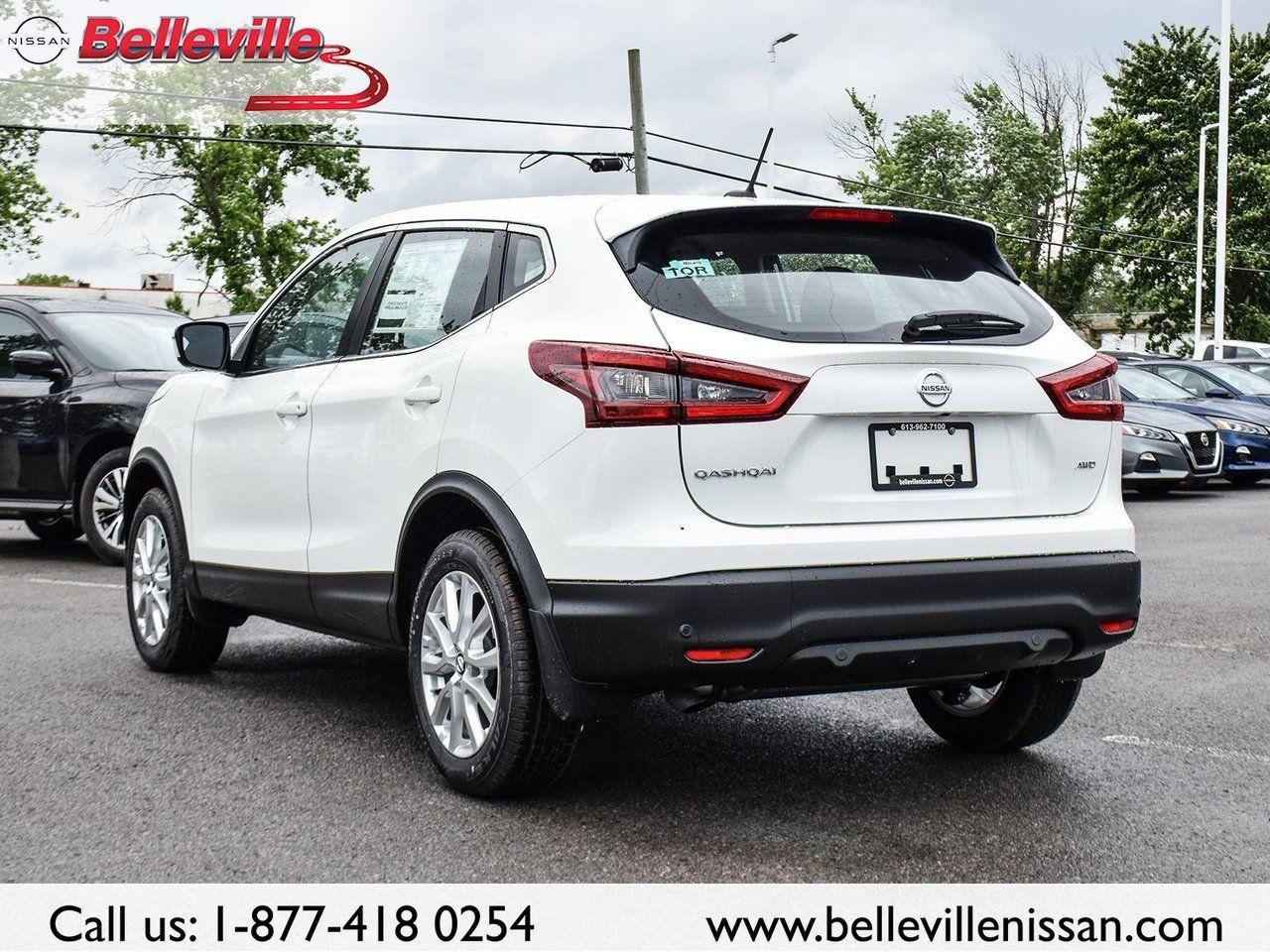 2021 Nissan Rogue Sport S-4