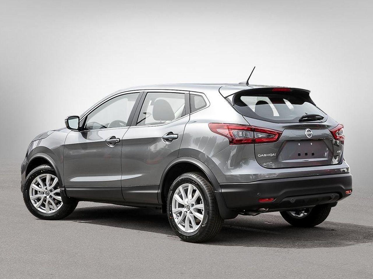2021 Nissan Rogue Sport S-4
