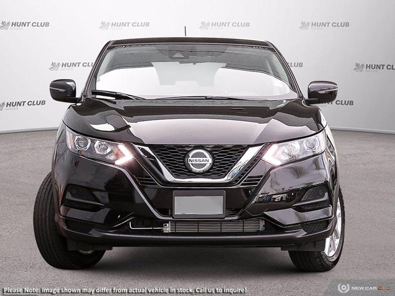 2021 Nissan Rogue Sport S-1
