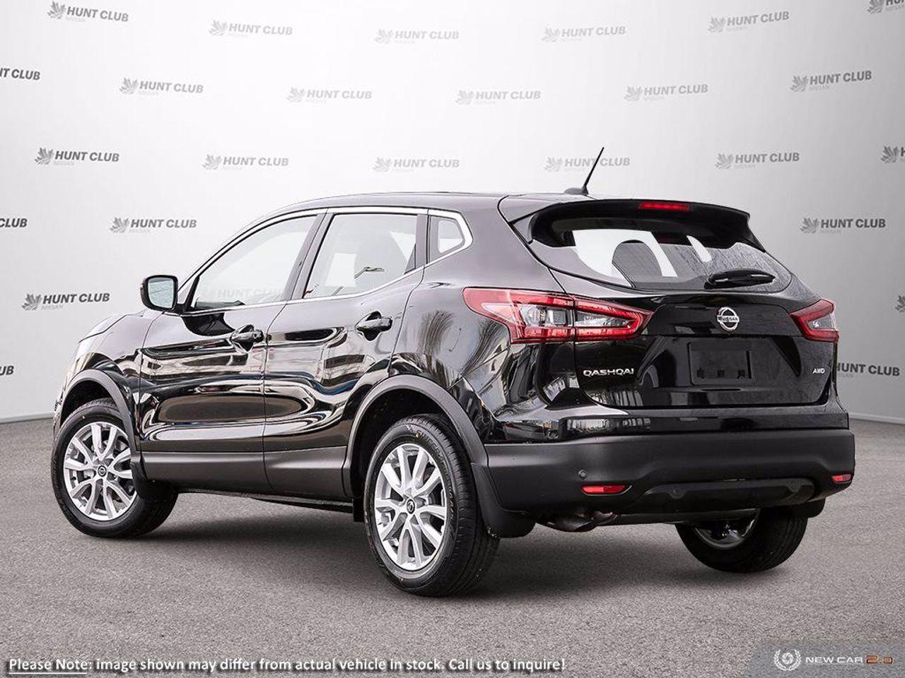 2021 Nissan Rogue Sport S-3