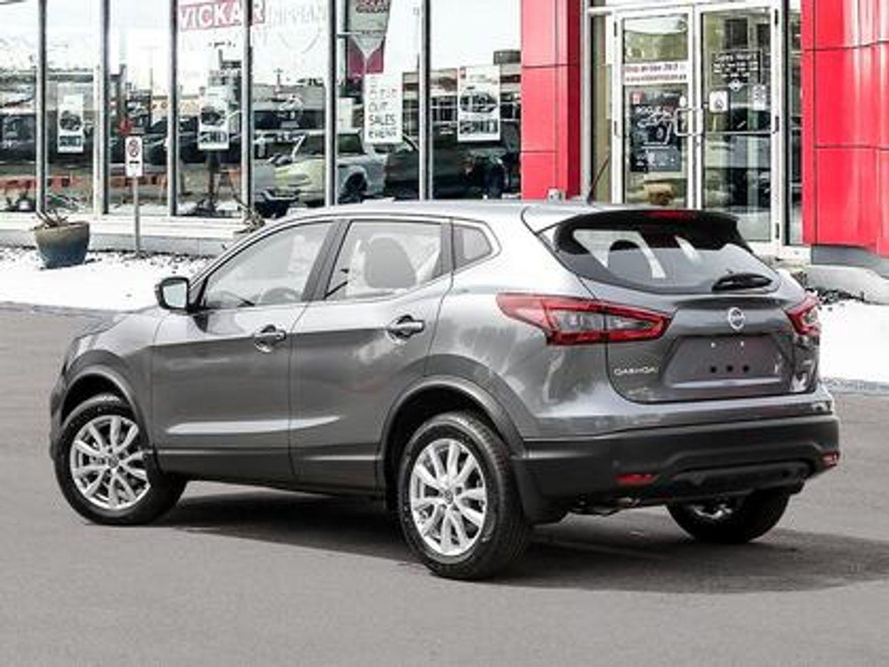 2021 Nissan Rogue Sport S-2