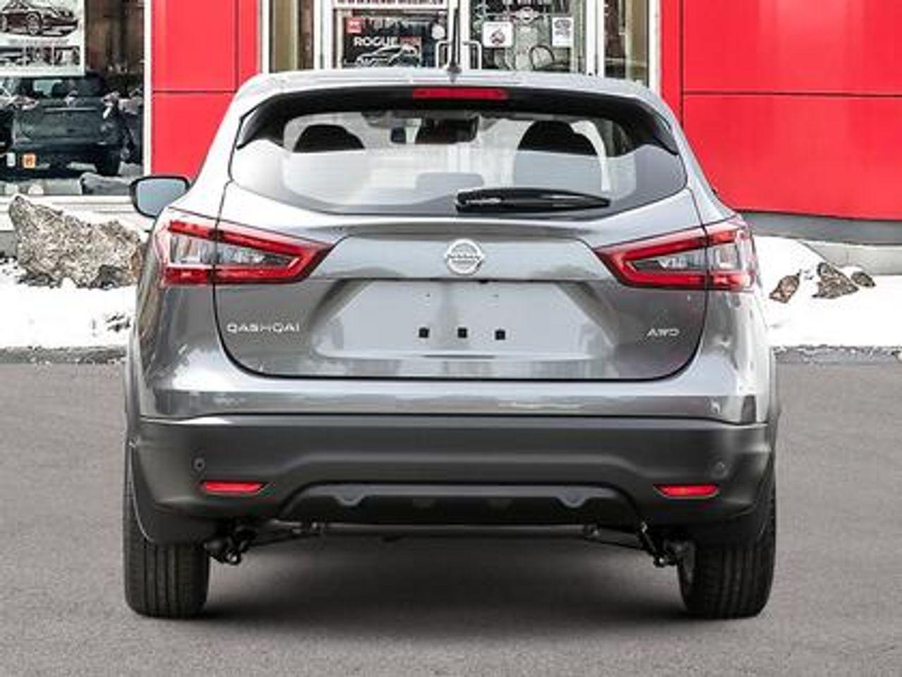 2021 Nissan Rogue Sport S-3