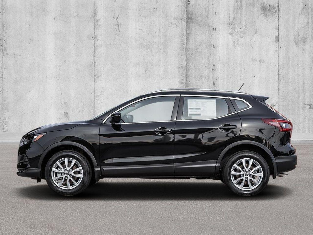 2021 Nissan Rogue Sport SV-3