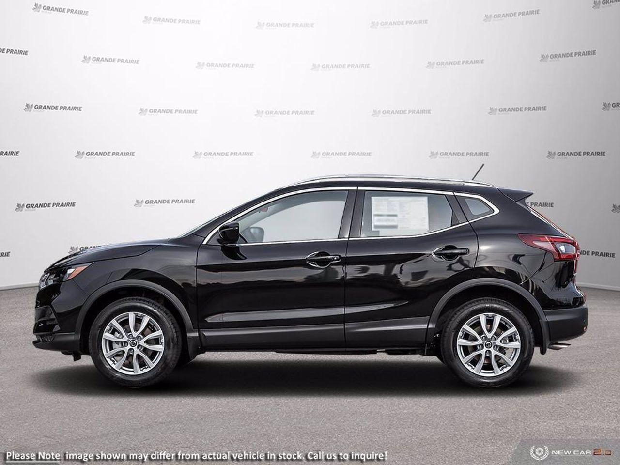 2021 Nissan Rogue Sport SV-2
