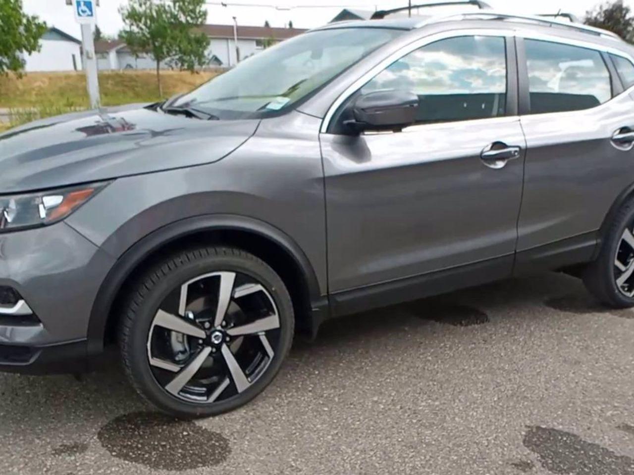 2021 Nissan Rogue Sport SV-3