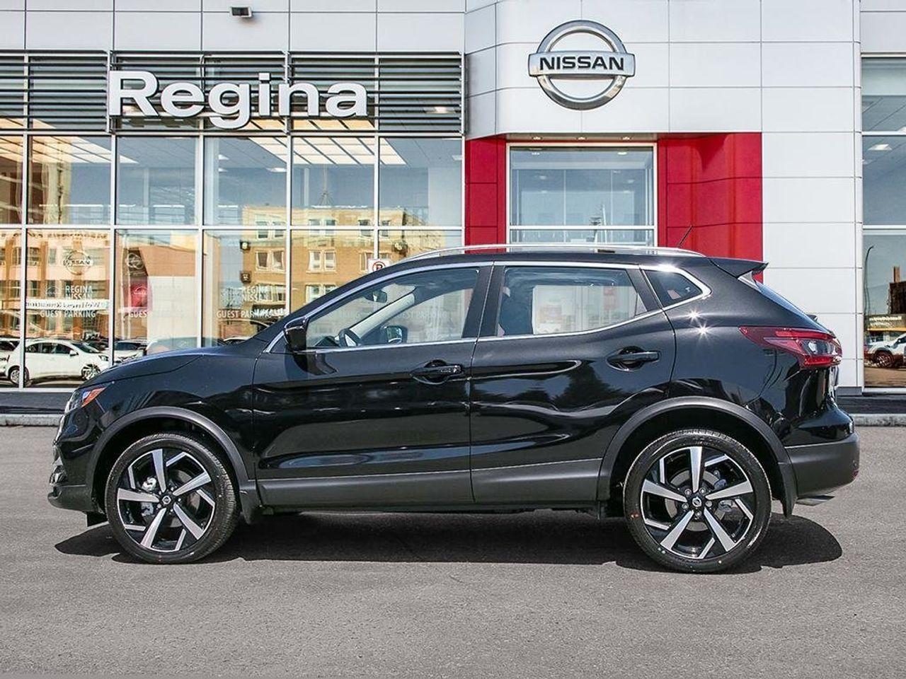 2021 Nissan Rogue Sport SV-3