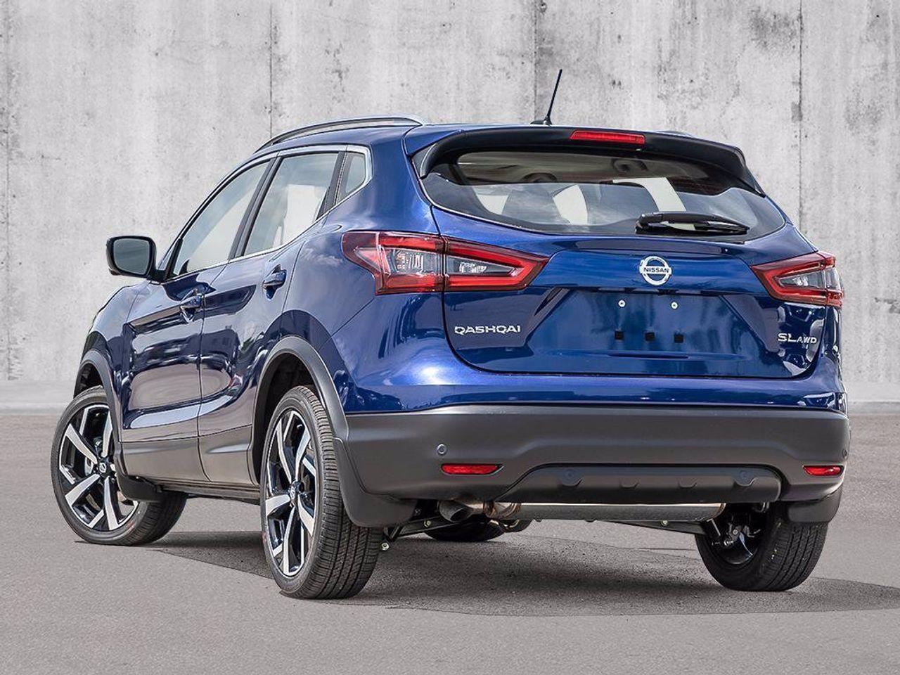 2021 Nissan Rogue Sport SV-3