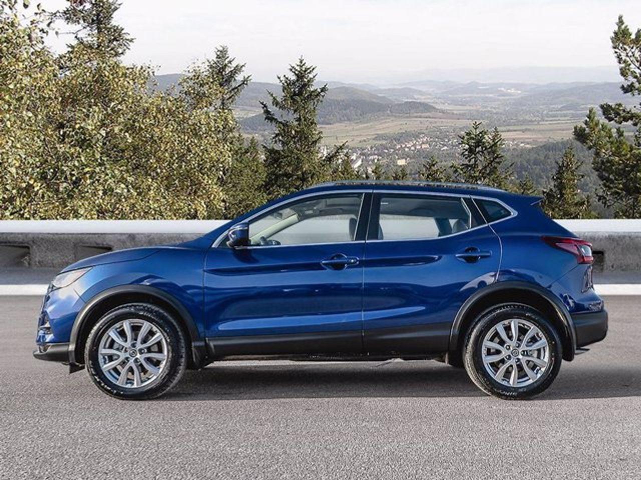2021 Nissan Rogue Sport SV-2