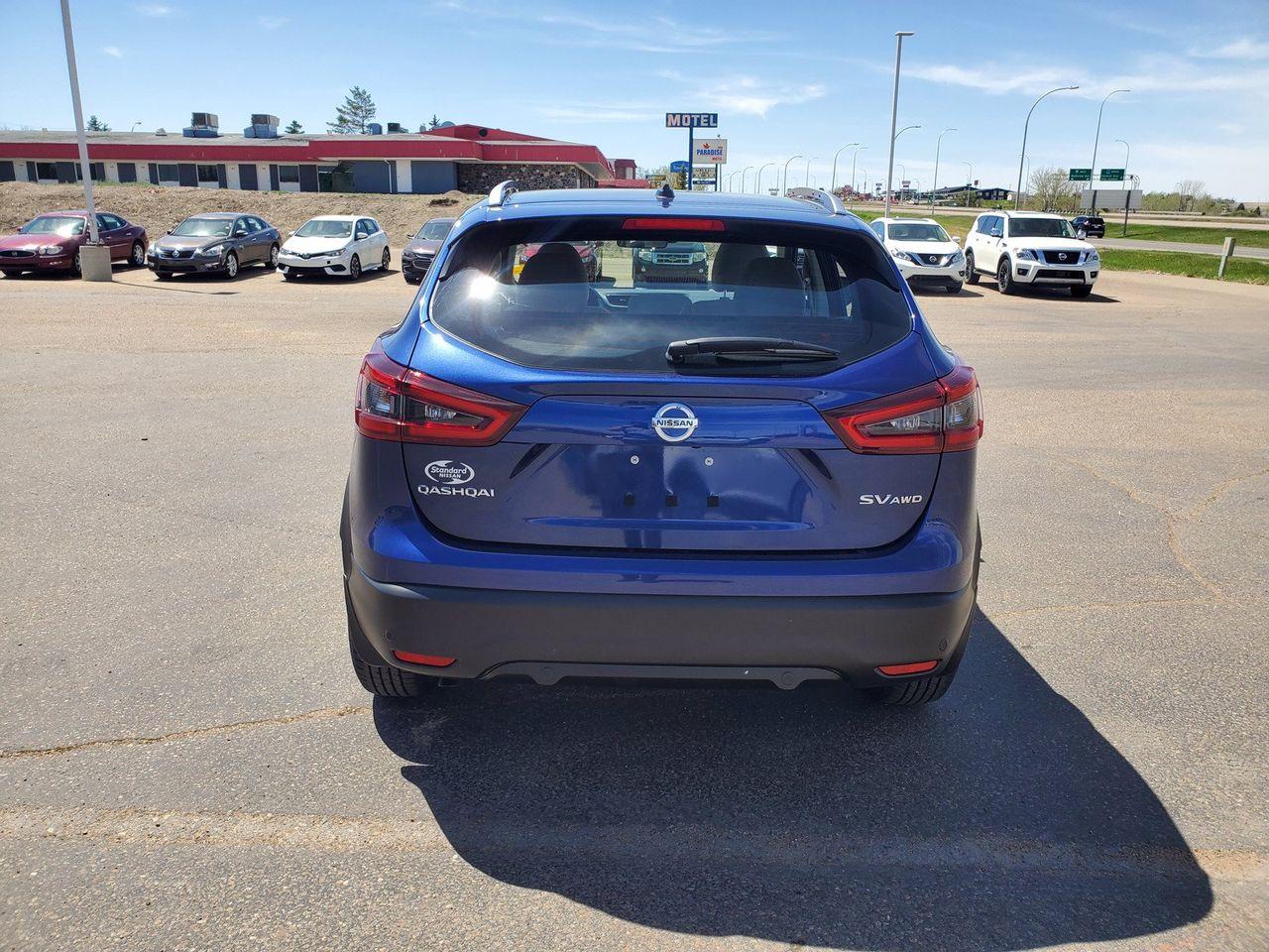 2021 Nissan Rogue Sport SV-3