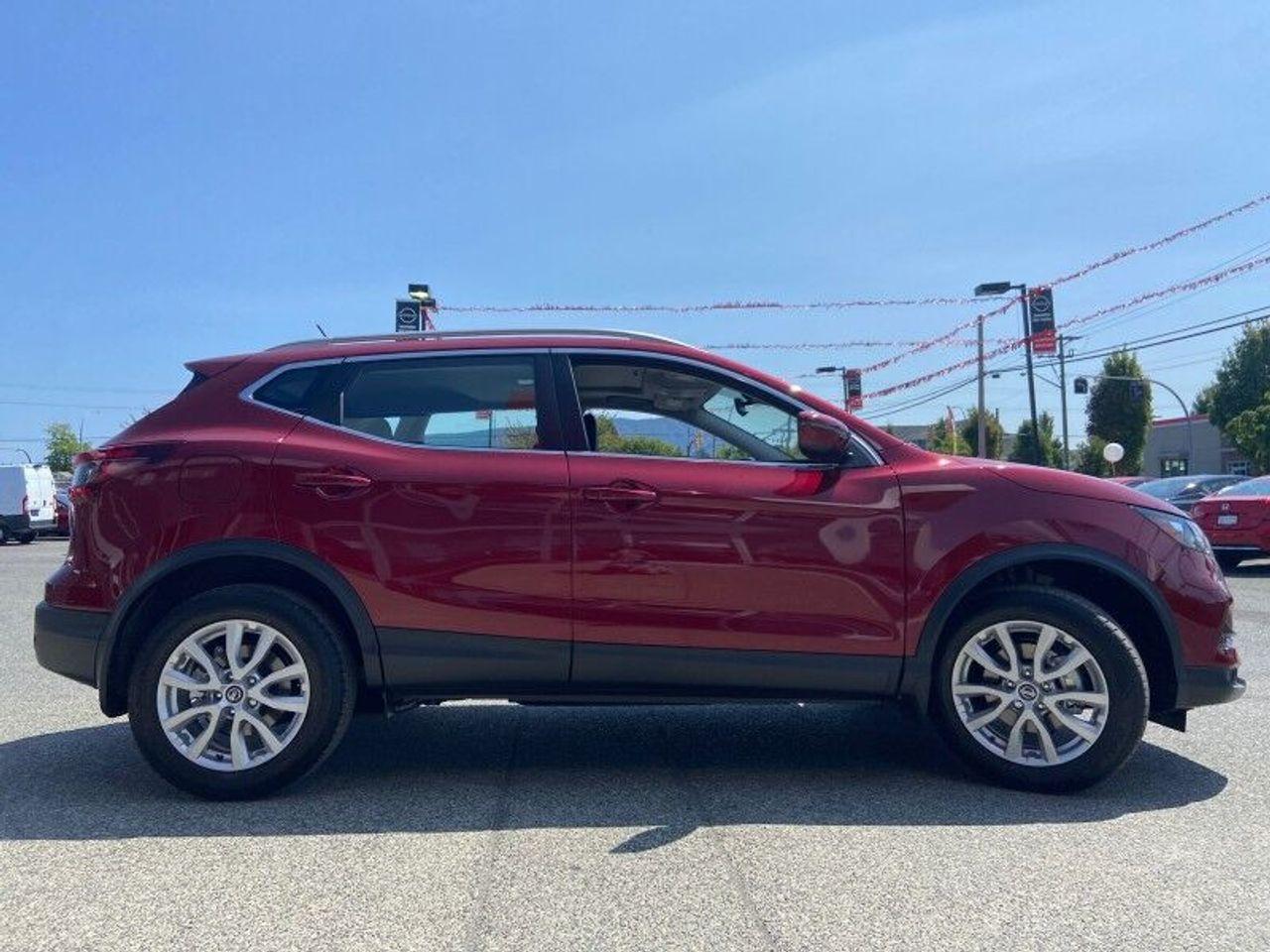 2021 Nissan Rogue Sport SV-3