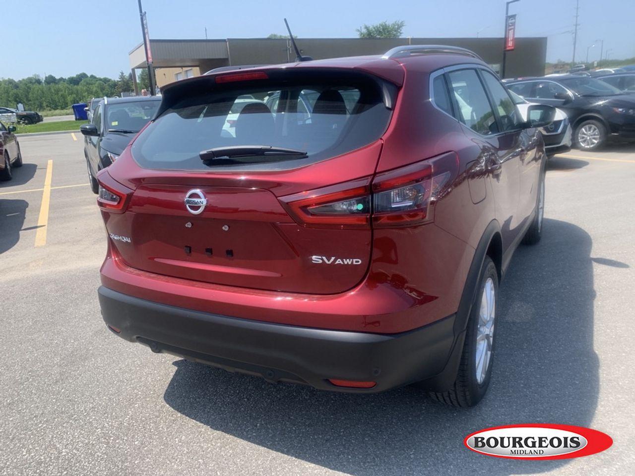 2021 Nissan Rogue Sport SV-2