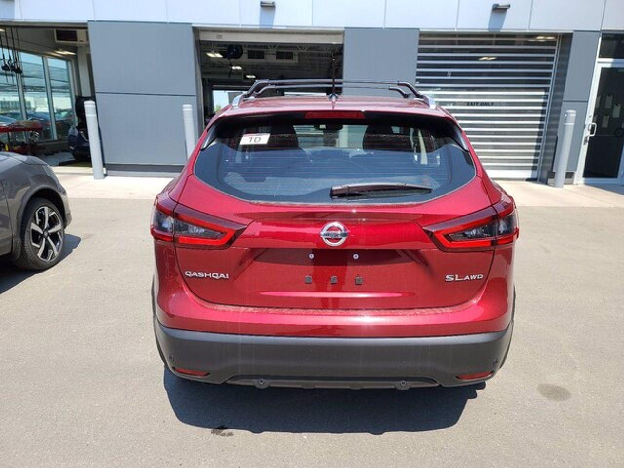 2021 Nissan Rogue Sport SV-2