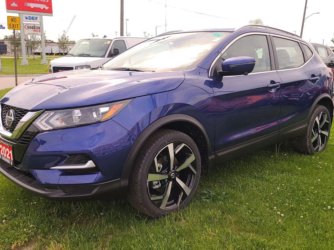 2021 Nissan Rogue Sport SV-0