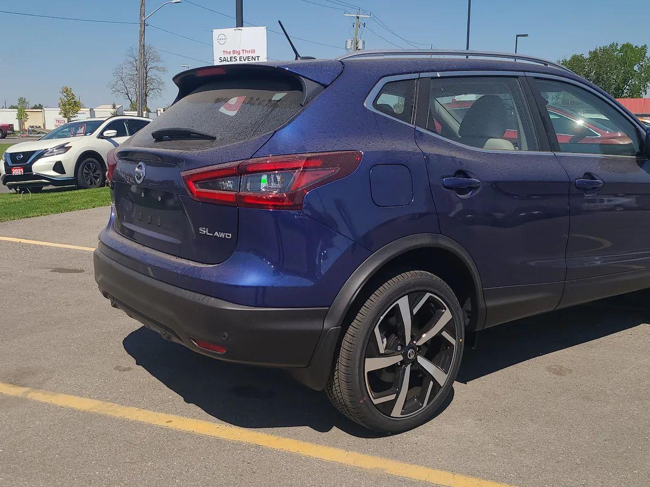 2021 Nissan Rogue Sport SV-2