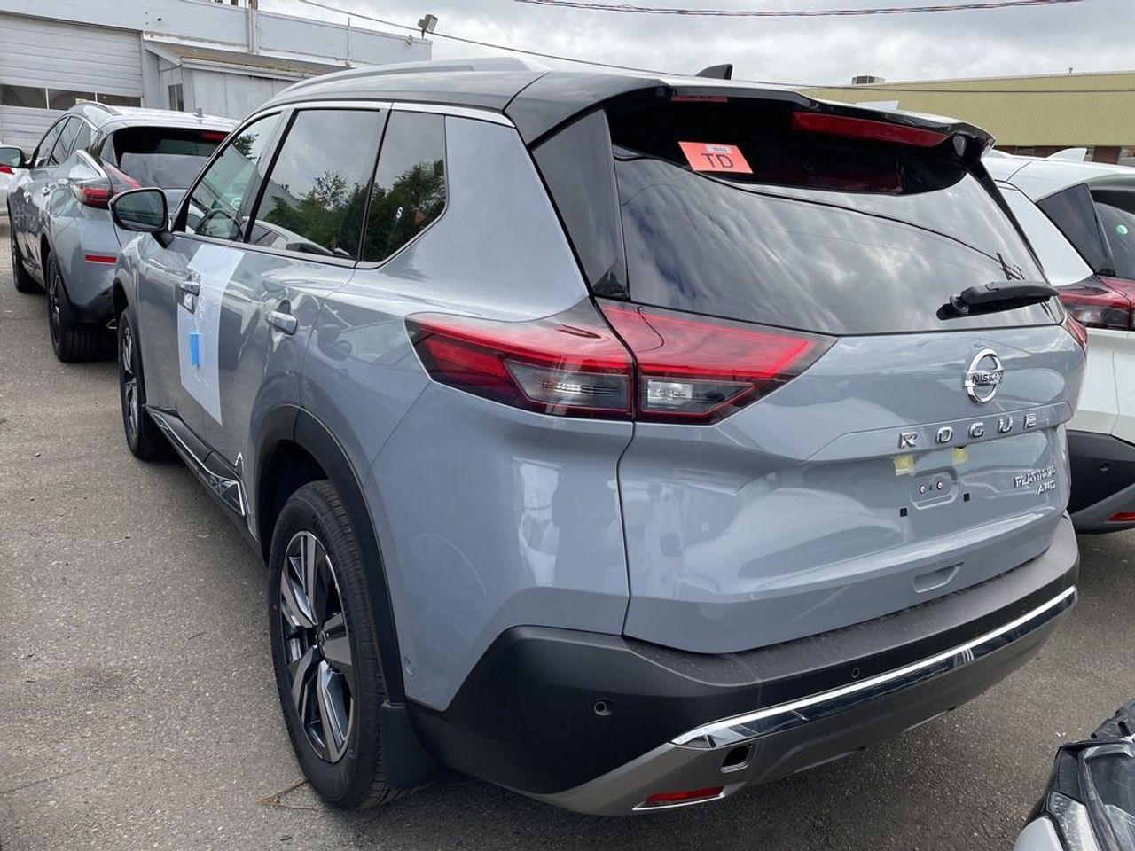 2021 Nissan Rogue Platinum-3