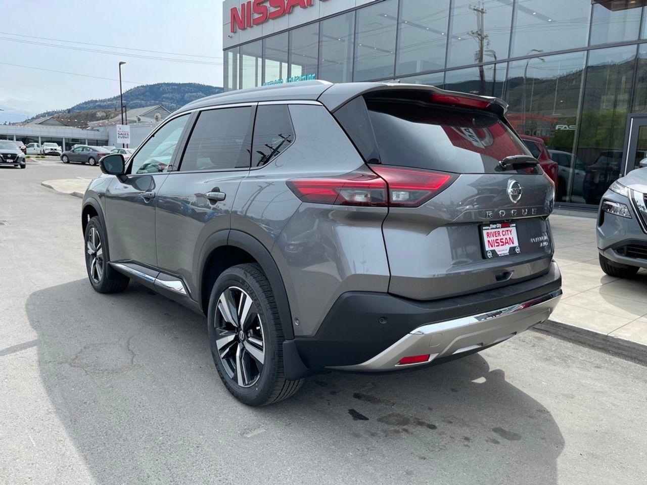 2021 Nissan Rogue Platinum-1