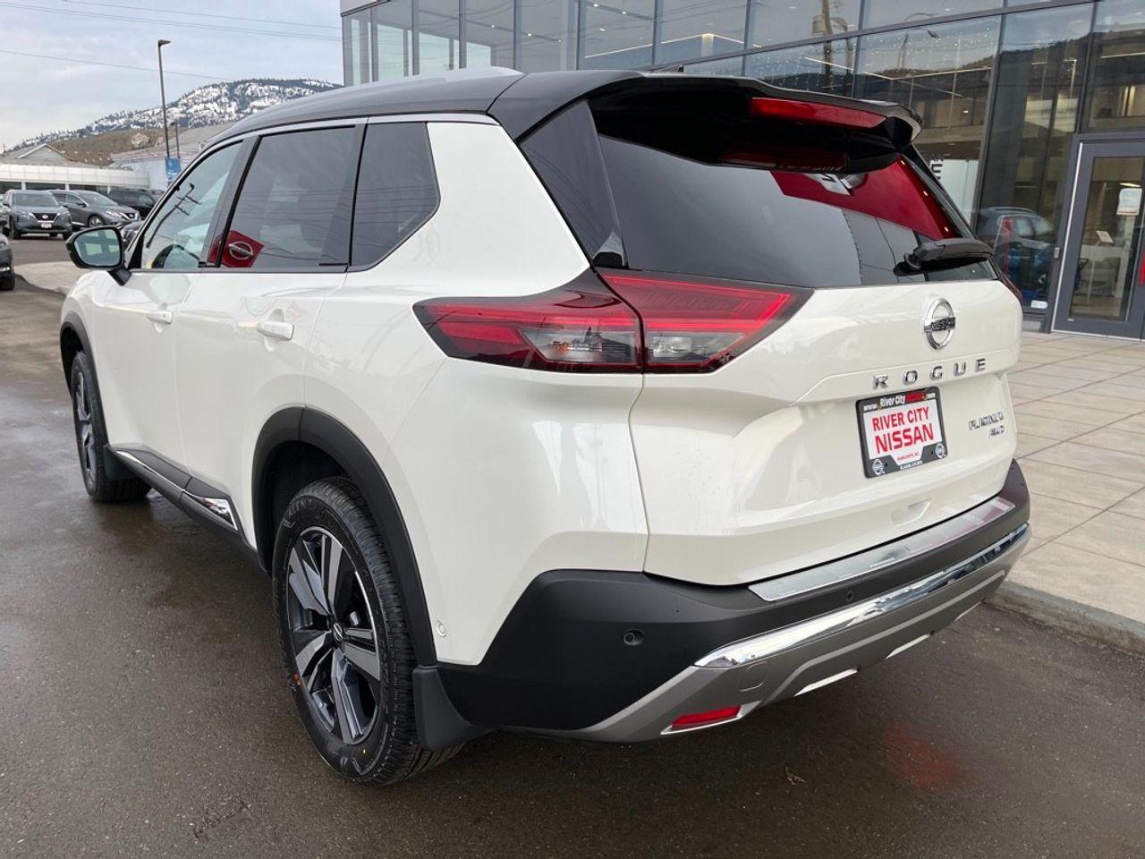 2021 Nissan Rogue Platinum-2