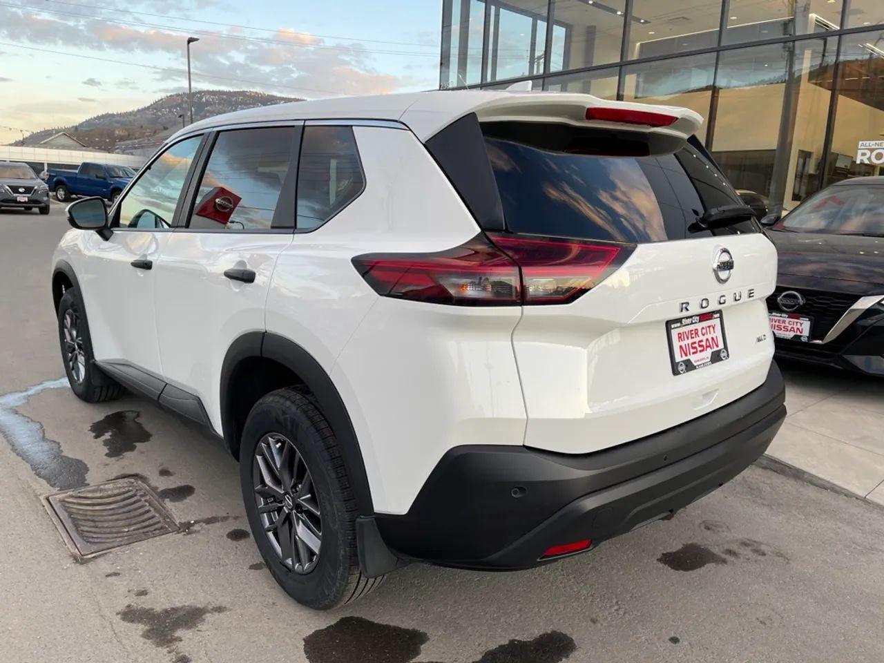 2021 Nissan Rogue S-2
