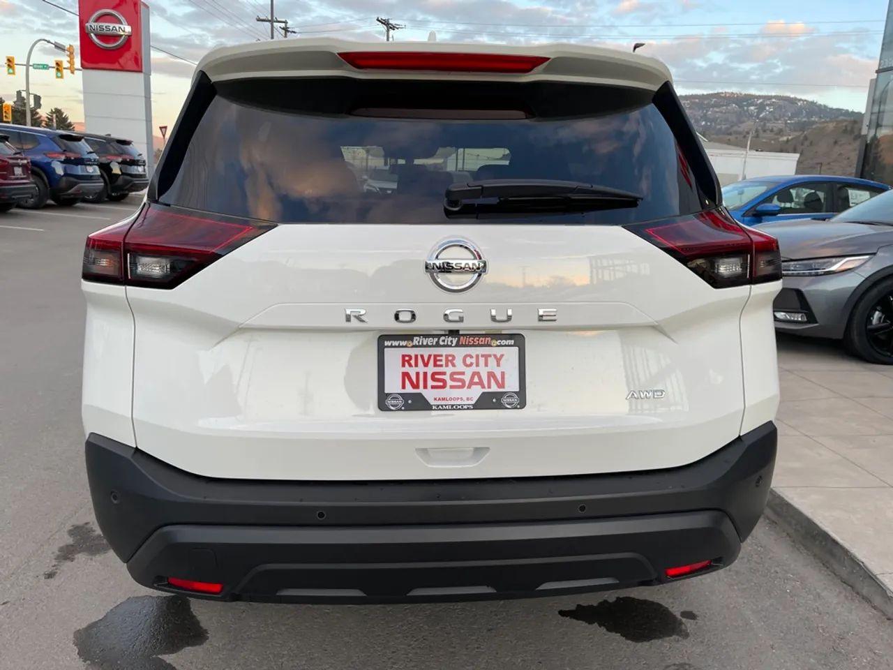 2021 Nissan Rogue S-3