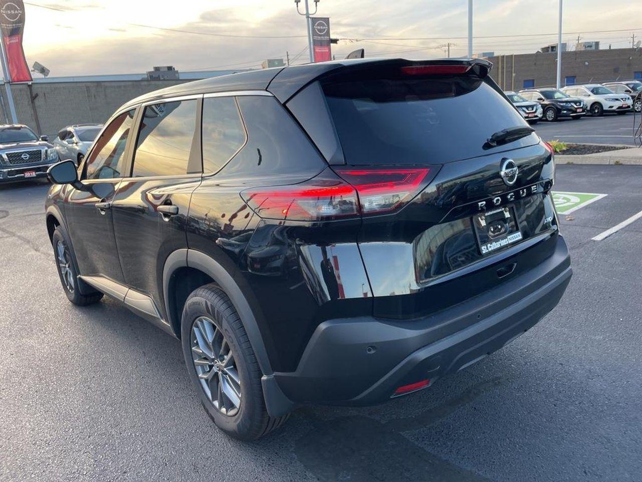 2021 Nissan Rogue S-3