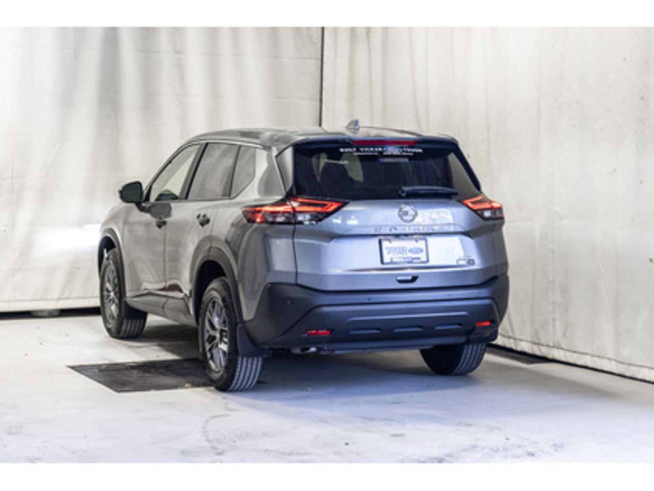 2021 Nissan Rogue S-3