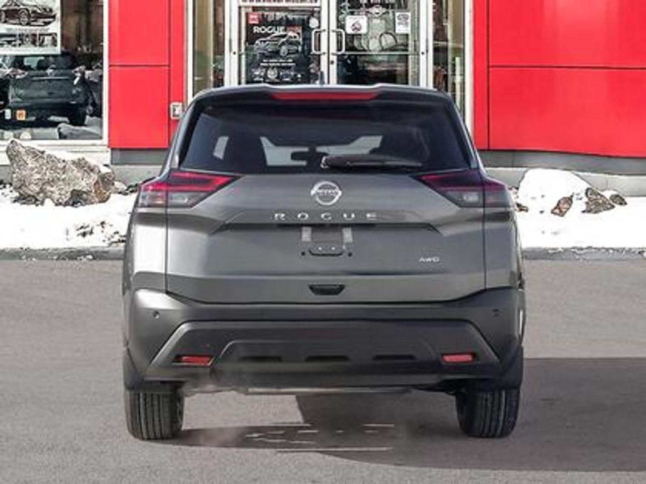 2021 Nissan Rogue S-4
